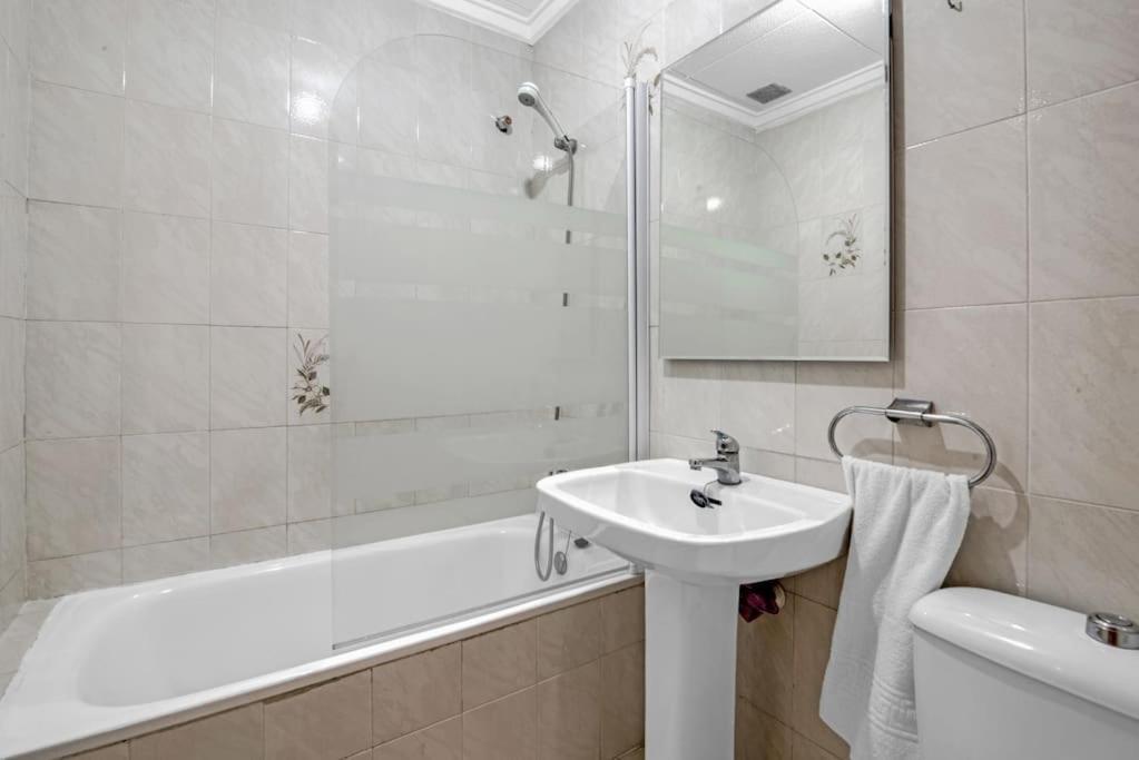 Luxe Apartment, Chill Out, Beach 10 Min Alicante Exteriör bild